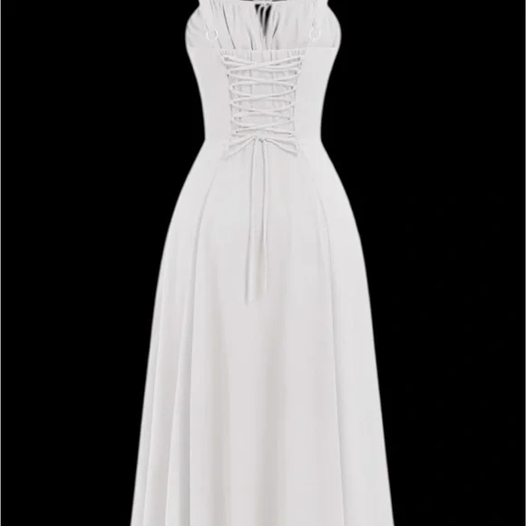 White Maxi Dress with Cinched Bodice - Picture 4 of 5
